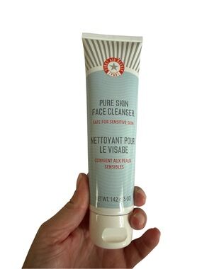First Aid Beauty NIB Pure Skin Face Cleanser